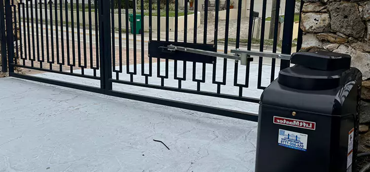Seamless Installation and Support for Your New Gate in Des Moines, IA